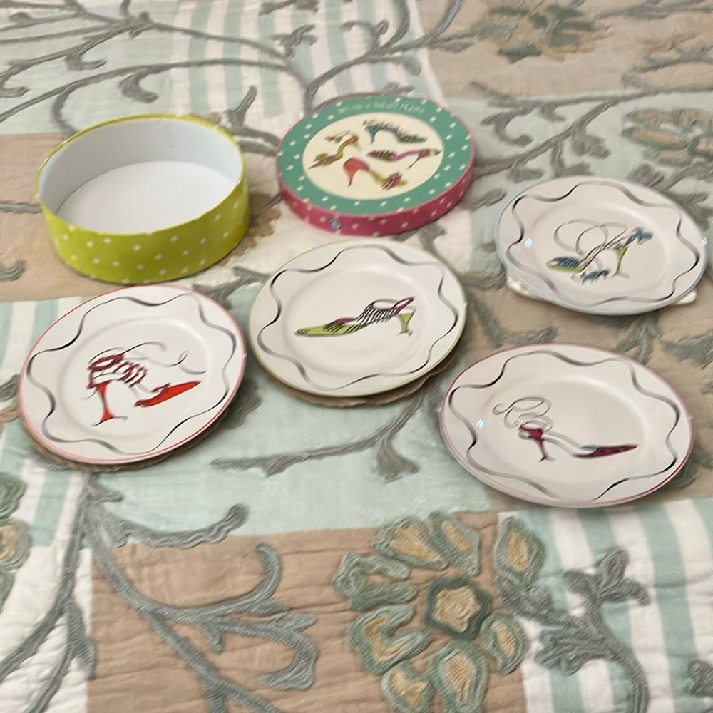 NIB Rosanna 4 salad plates in a box. Fun pattern with shoes